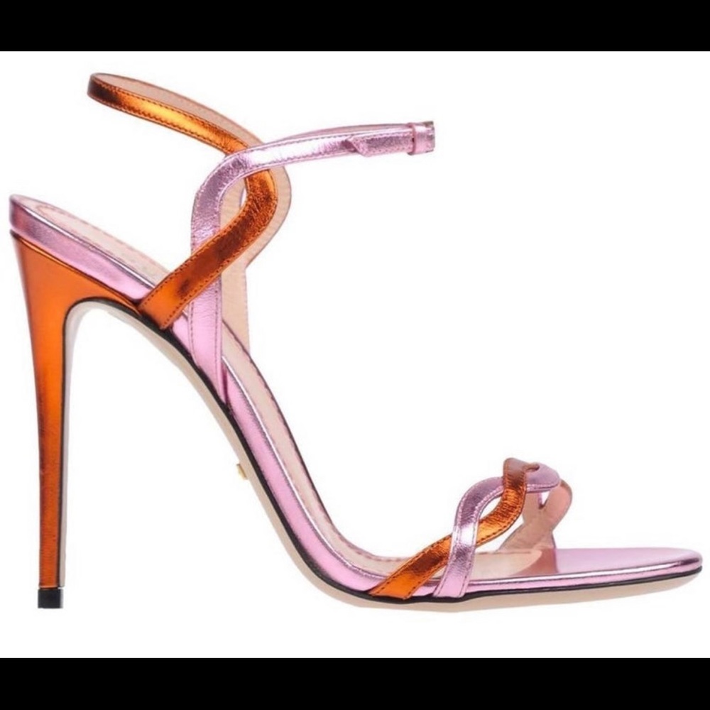 Gucci heels size 39 worn twice
